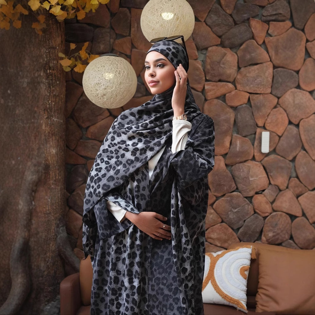 Loriya Floral Cardigan Abaya for Women – Polyester | Elegant Business Casual Modest Wear